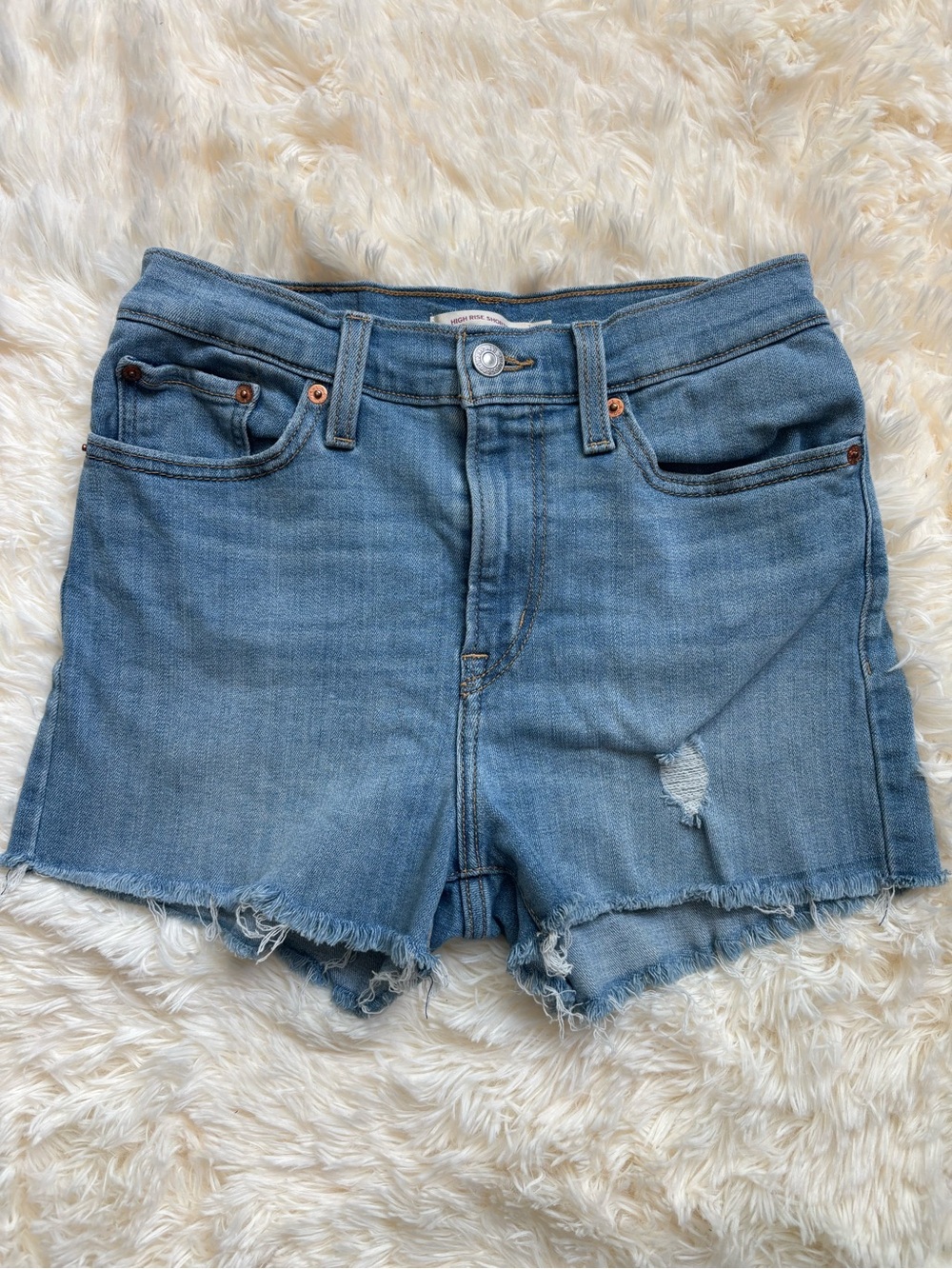 Levi’s High Rise Cutoff Denim Shorts Light Wash Frayed Hem Womens Size 27